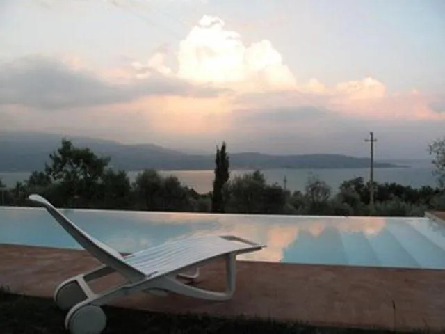Caselli Vigole Al Sole Toscolano Maderno 0*,  Italy